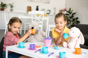 Zabawki interaktywne dla dzieci - dlaczego warto je kupować?