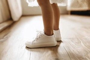 Trampki dziecięce - jak wybrać buty sportowe dla najmłodszych